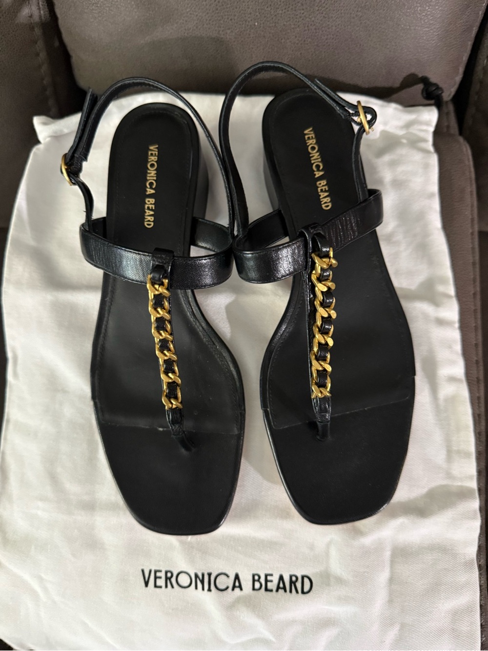 Veronica Beard Black Leather T-Strap Sandals with Gold Chain - Picture 3 of 7